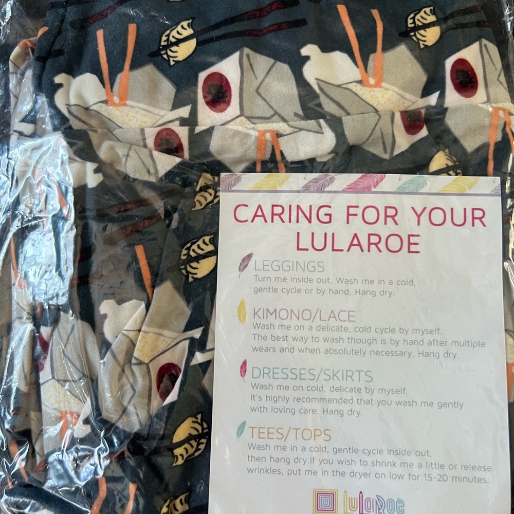 LuLaRoe Patterned Leggings